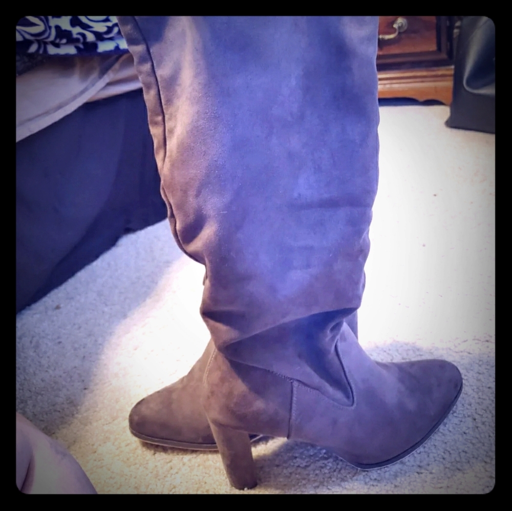 High heel boots